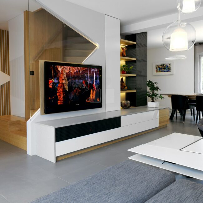Martine et Alain - aménagement salon sur-mesure - meuble tv - agencement intérieur paris Montreuil vincennes - Cocré-art
