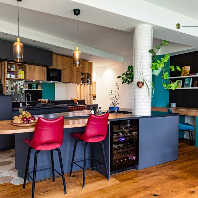 Aménagement d’intérieur à Vanves (92) - Conception d’une pièce à vivre incluant une cuisine.